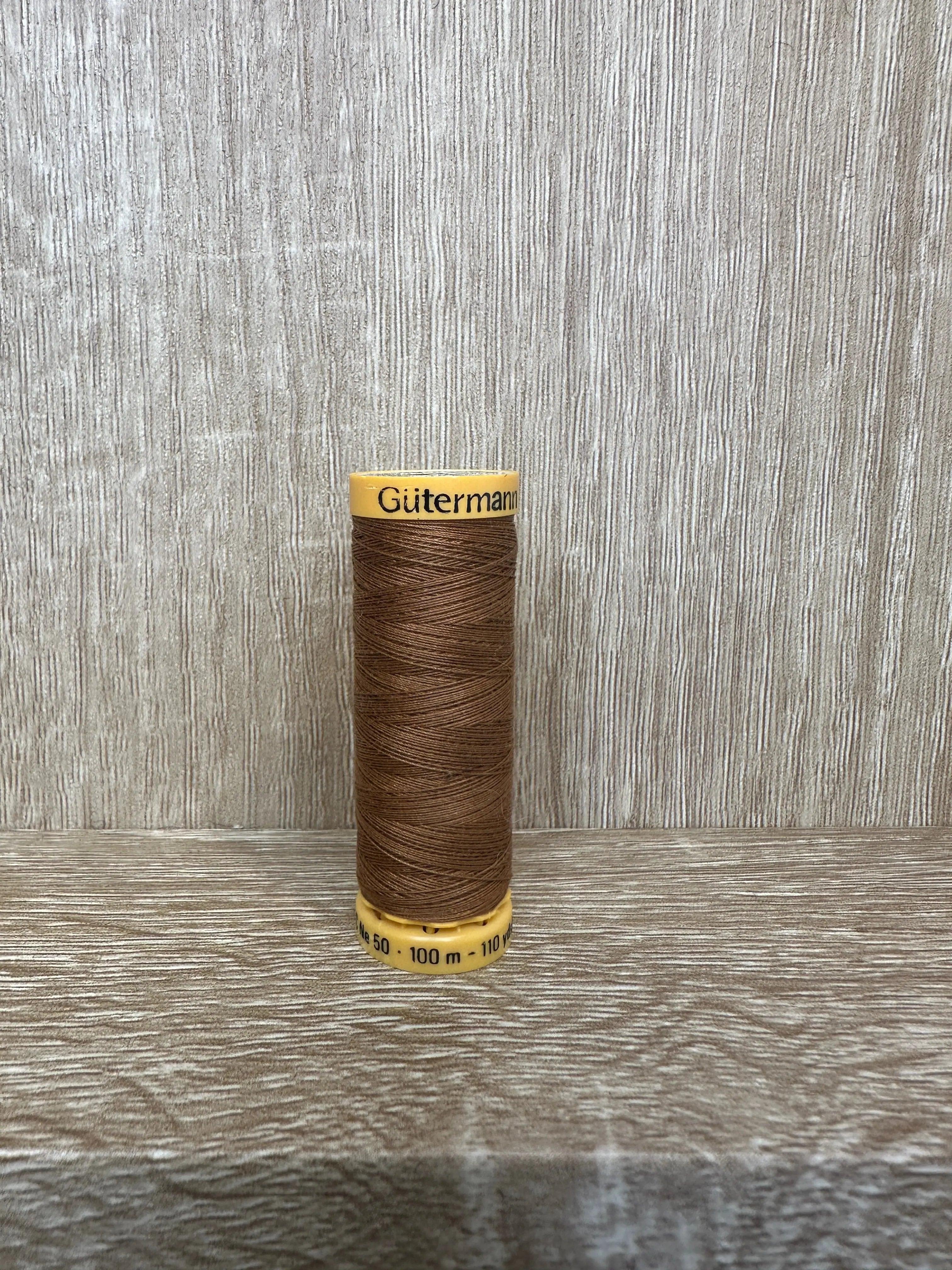 Bomullstråd, brun - beige Gütermann