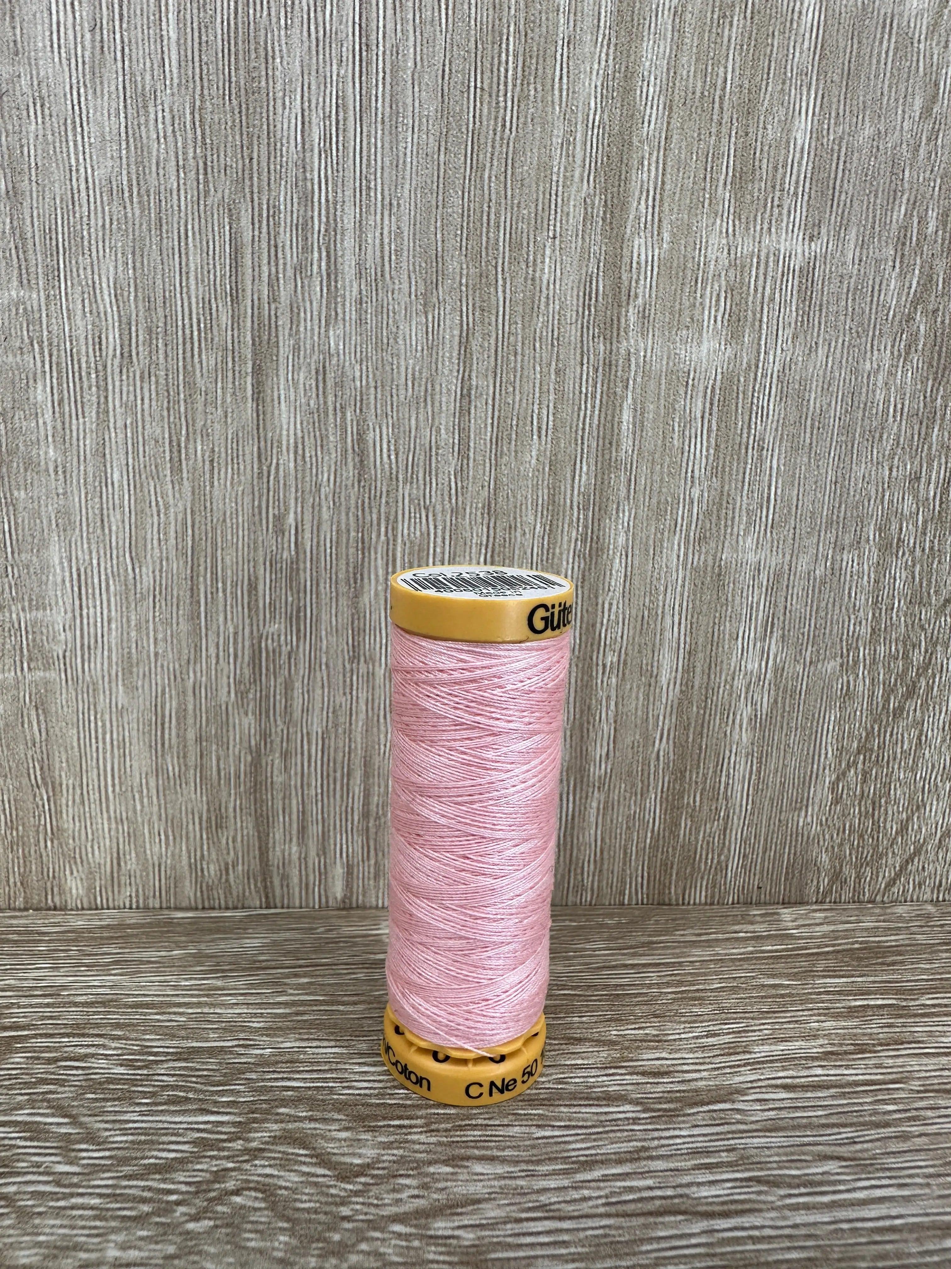 Bomullstråd, burgunder - rød - rosa Gütermann