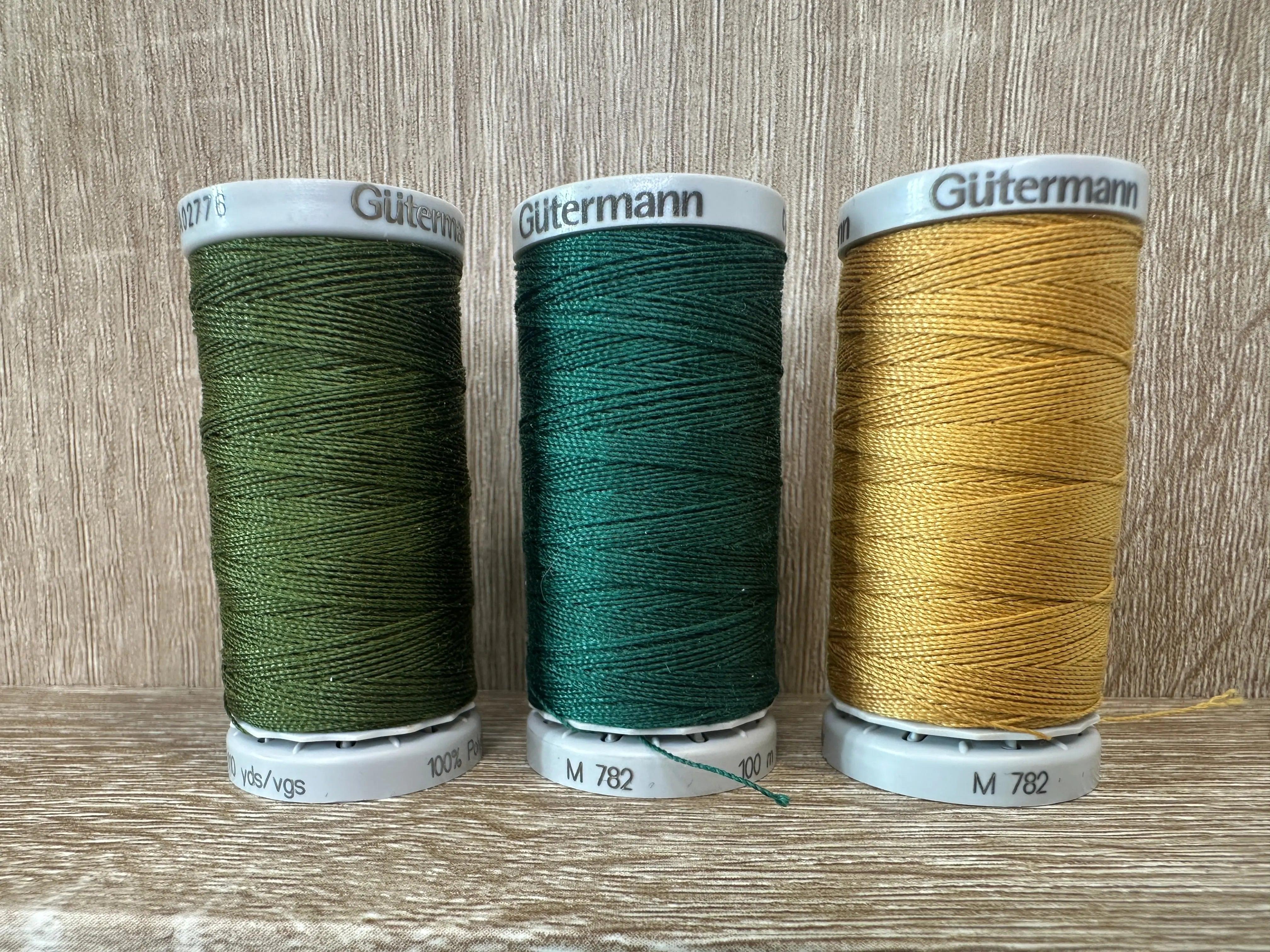 Ekstra sterk tråd, grønn - gul Gütermann