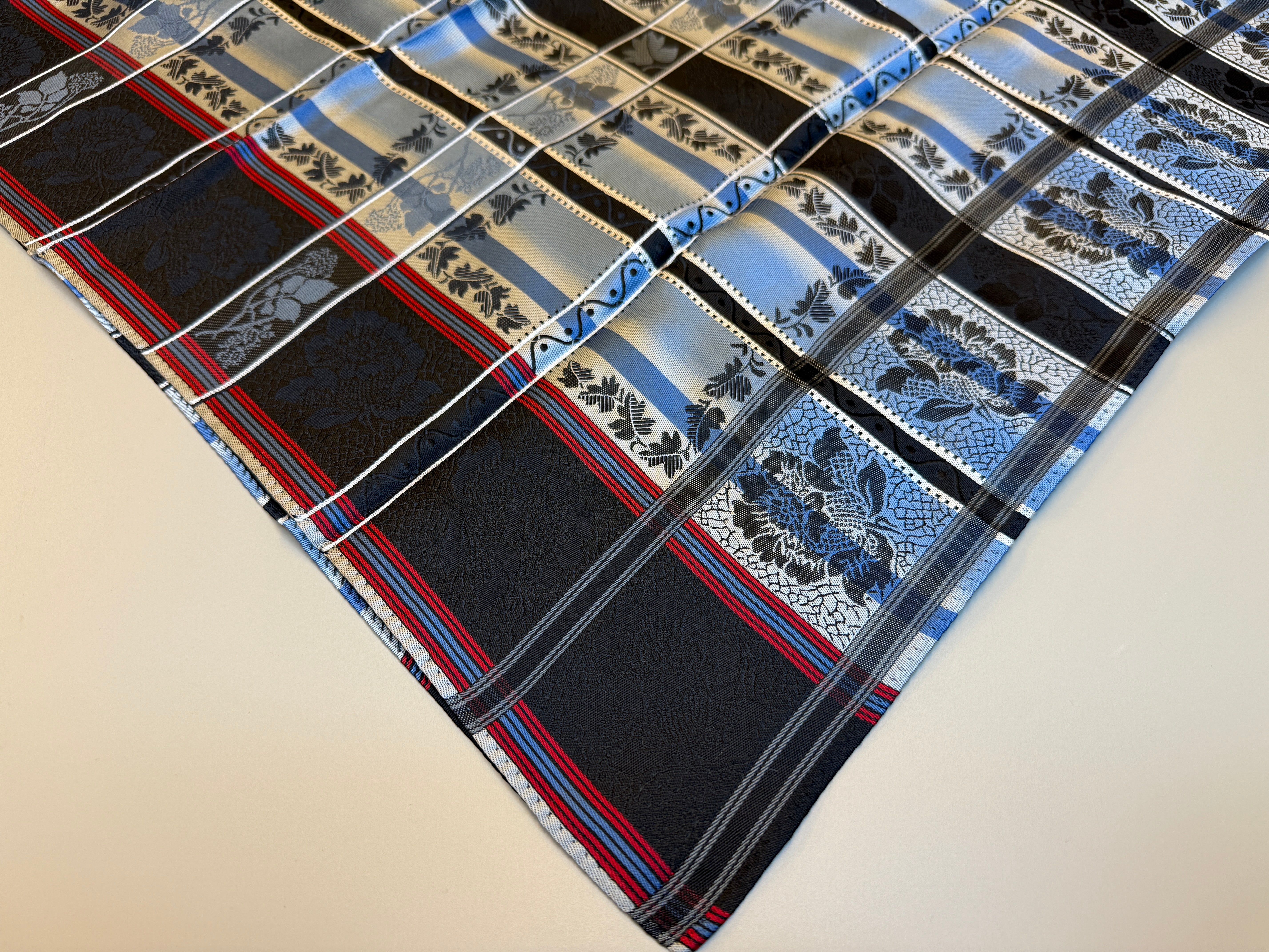 Eufemia silkeskjerf 03-398.006