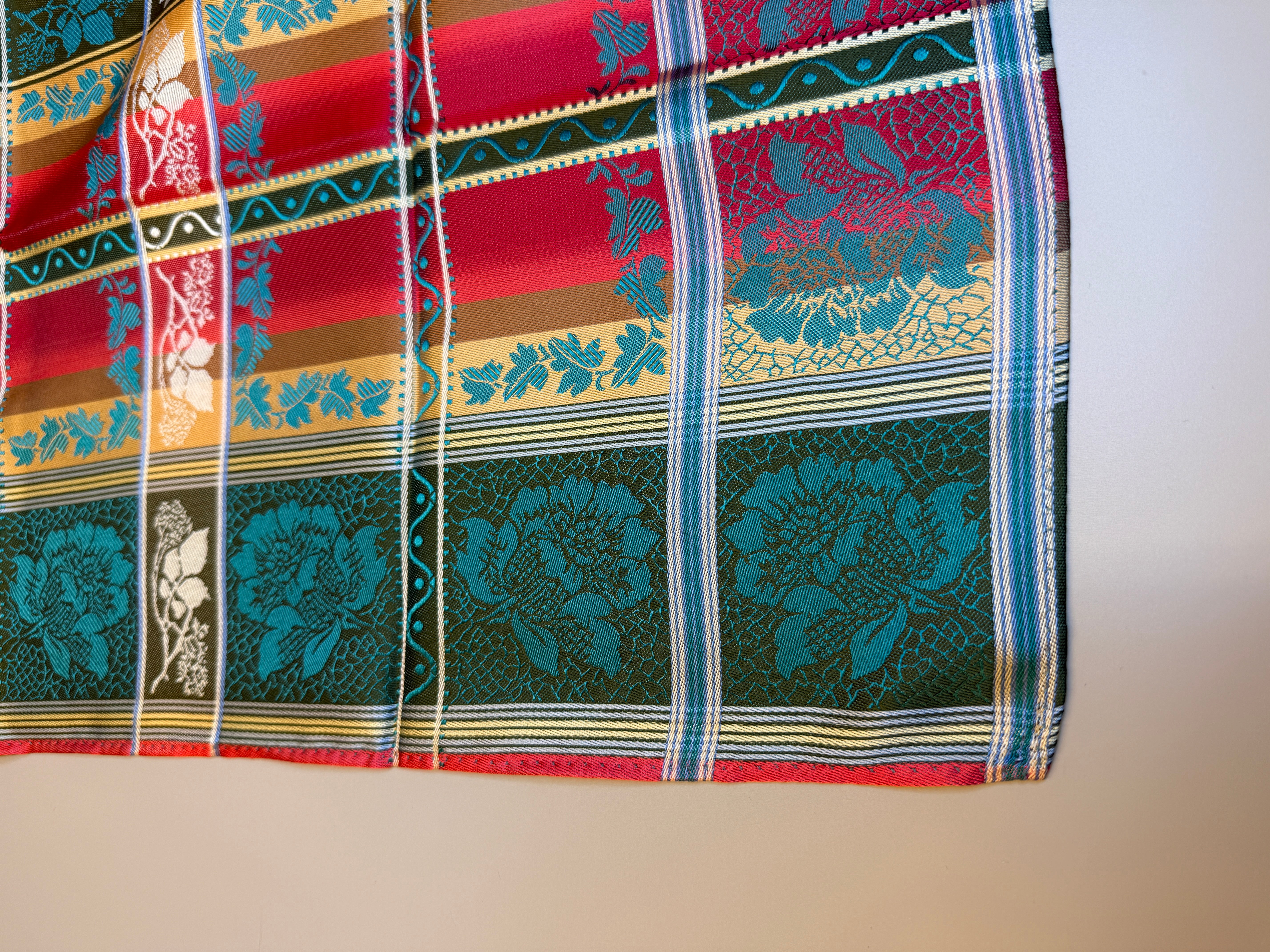 Eufemia silkeskjerf 03-398.041