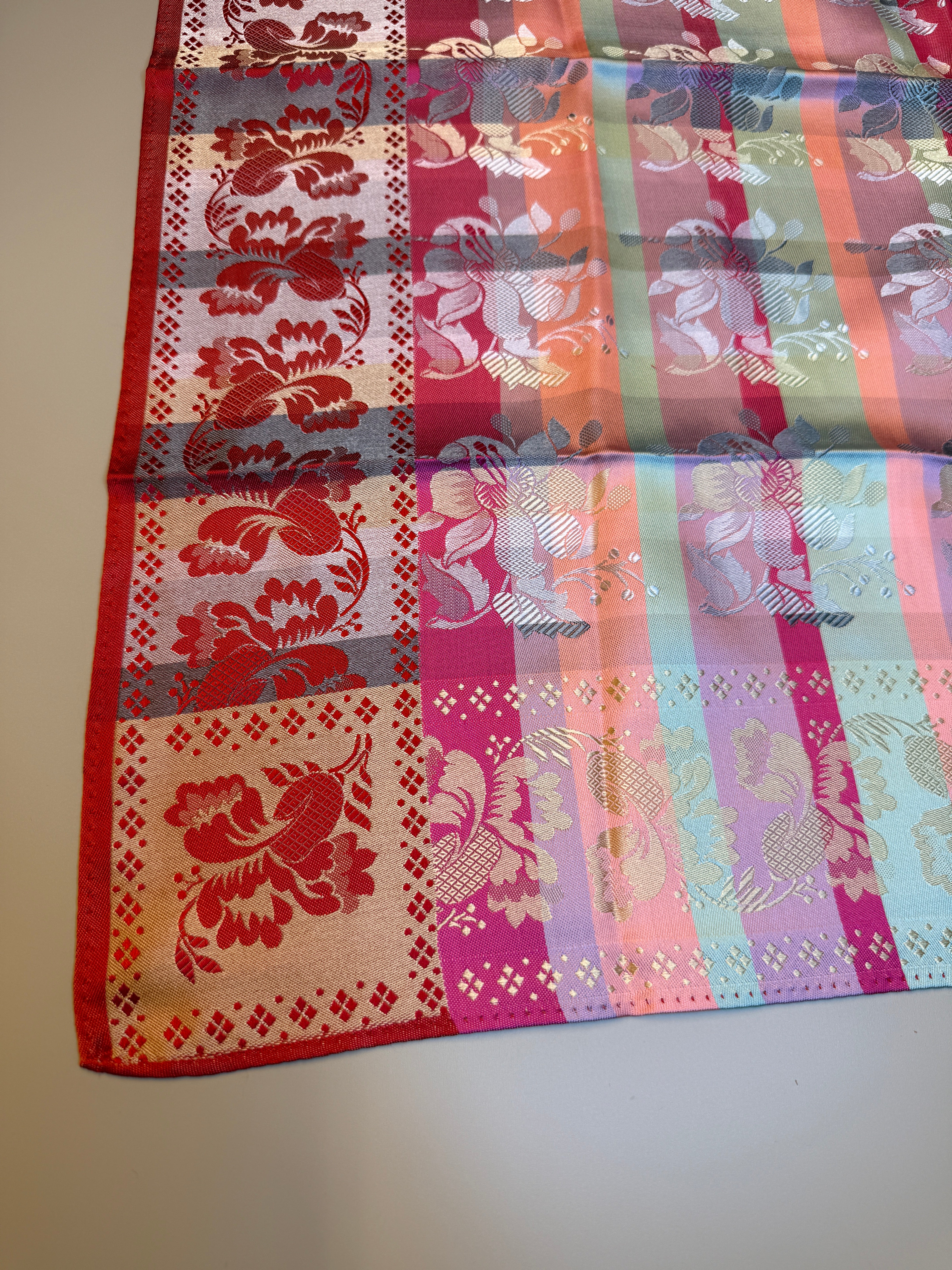 Gabriella silkeskjerf 03-493.002