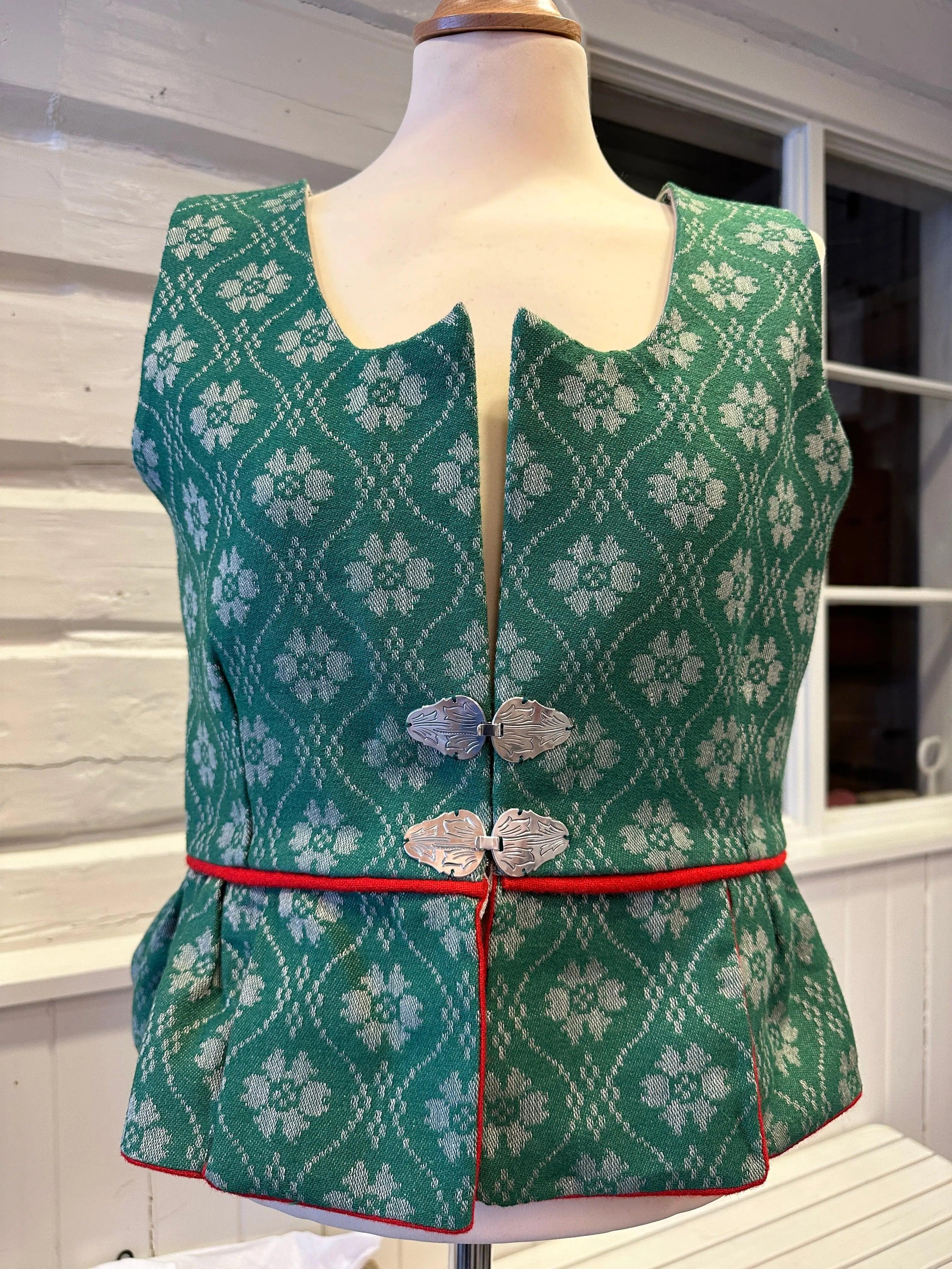 Trønderbunad materialpakke - vest Hulda Bunader