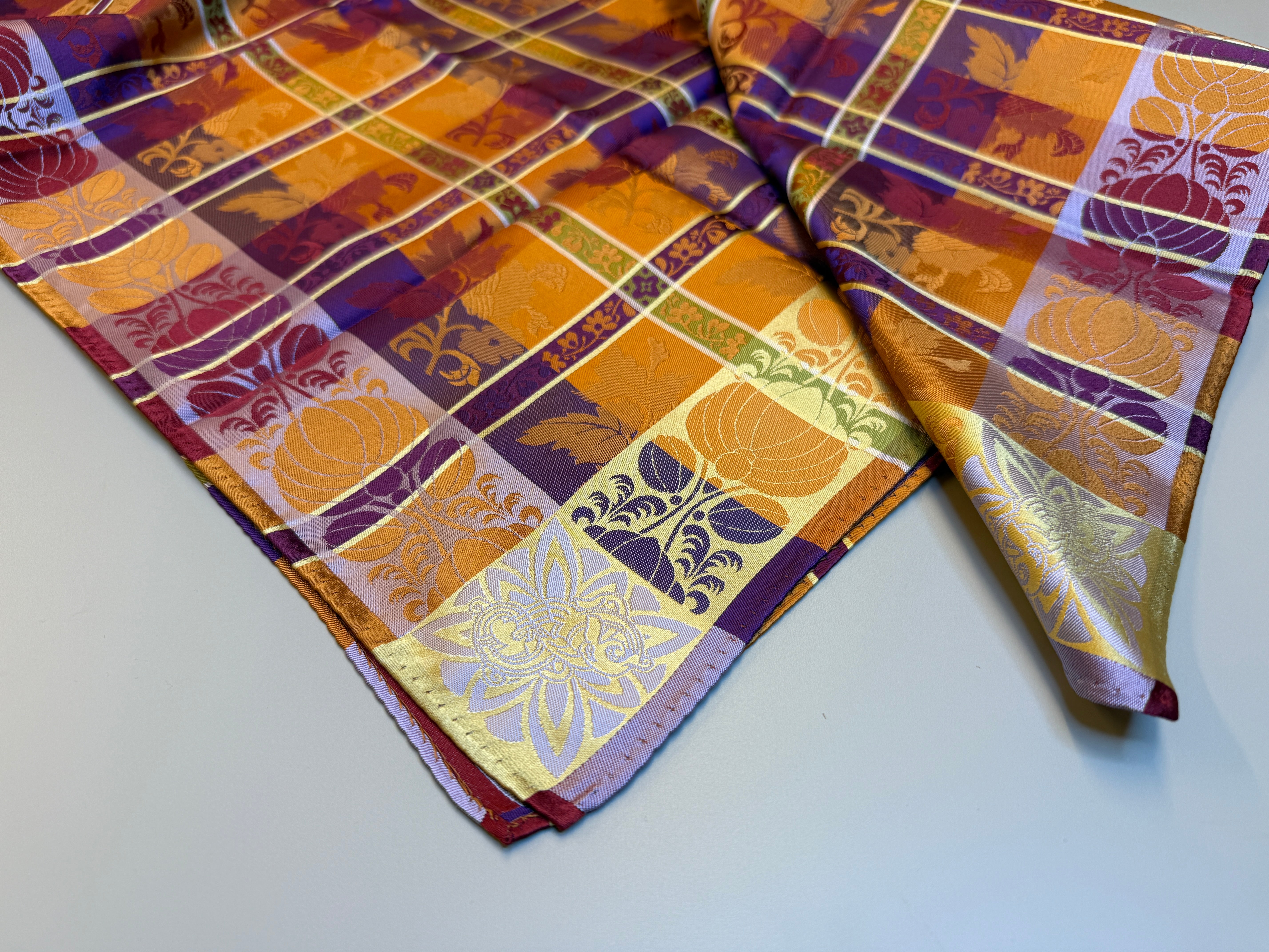 Mimmi silkeskjerf 03-318.092