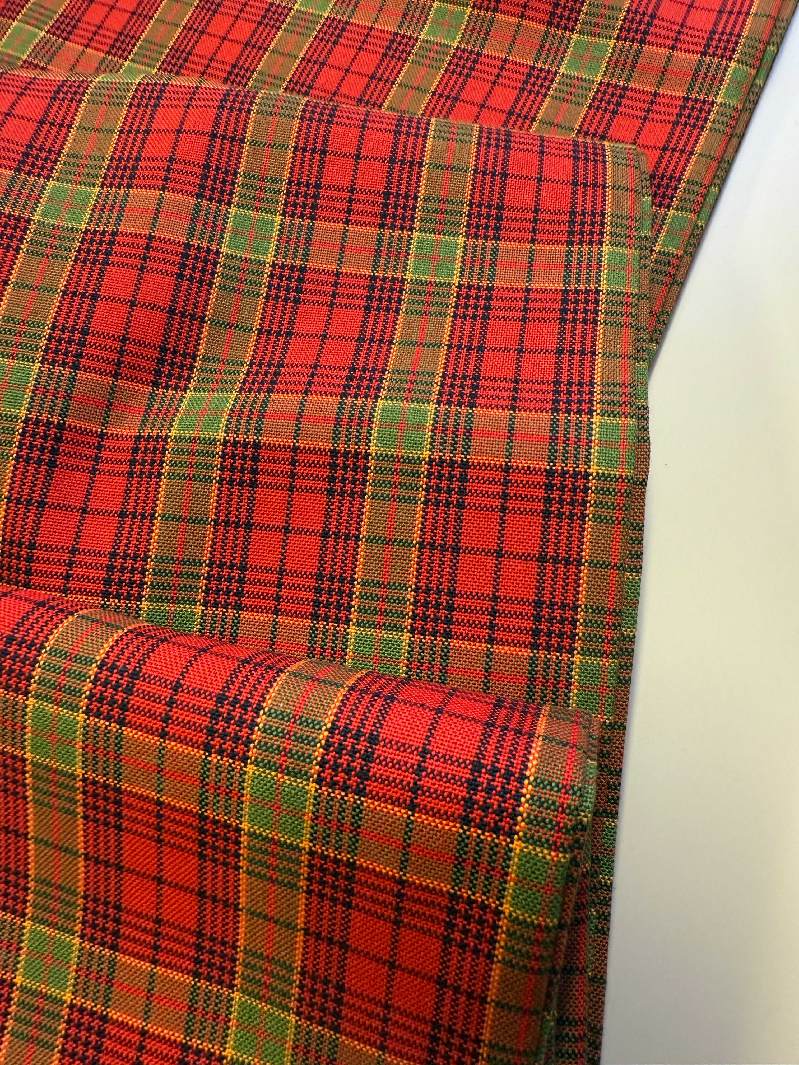 Guro rutete bommullstoff