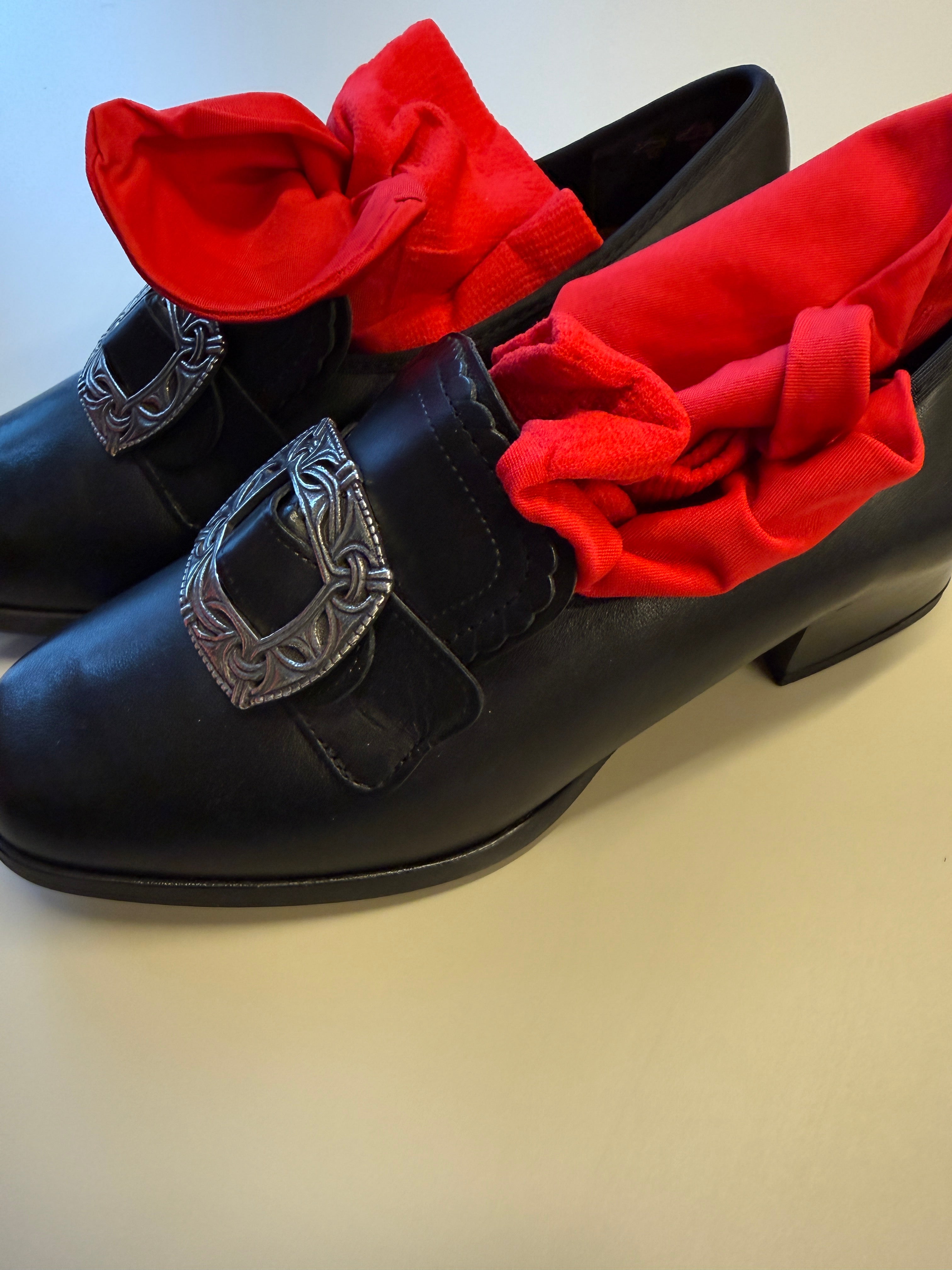 Vogue knestrømper 40 - bunadstrømper