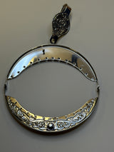 Veskelås oksidert i plett med mønster