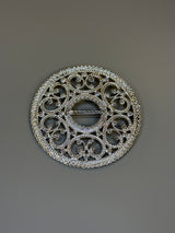 Brosje - kvit filigran