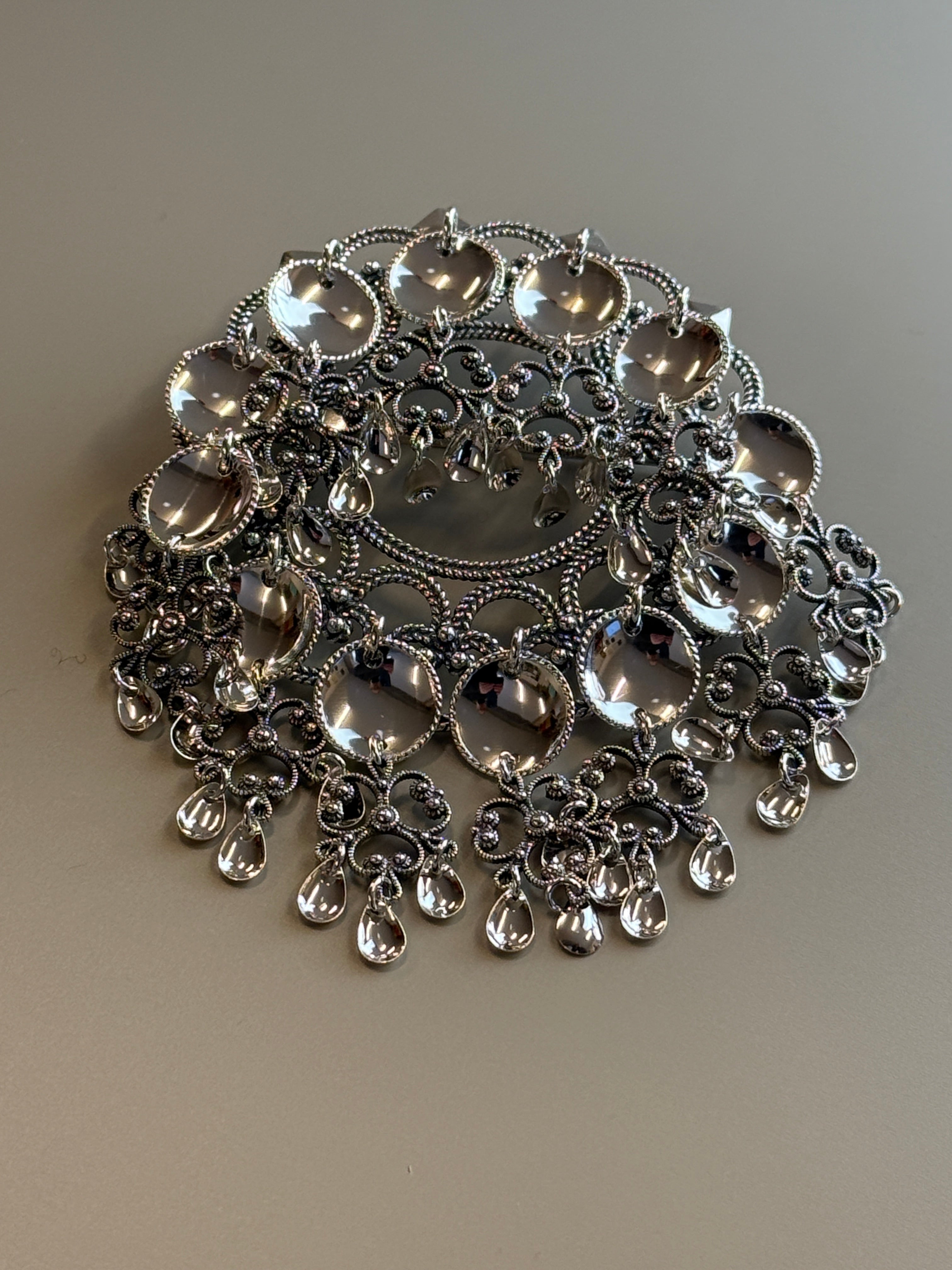 Sølje, heng med tråkantlau