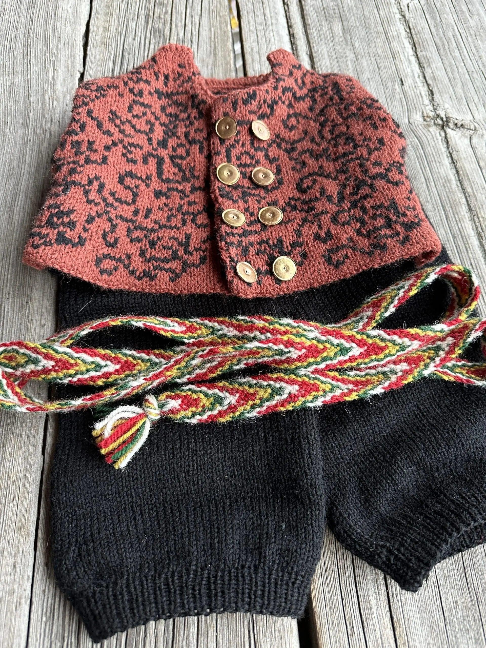 Østerdalsbunad materialpakke - vest Hulda Bunader