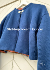 Mønster til strikkejakke til bunad