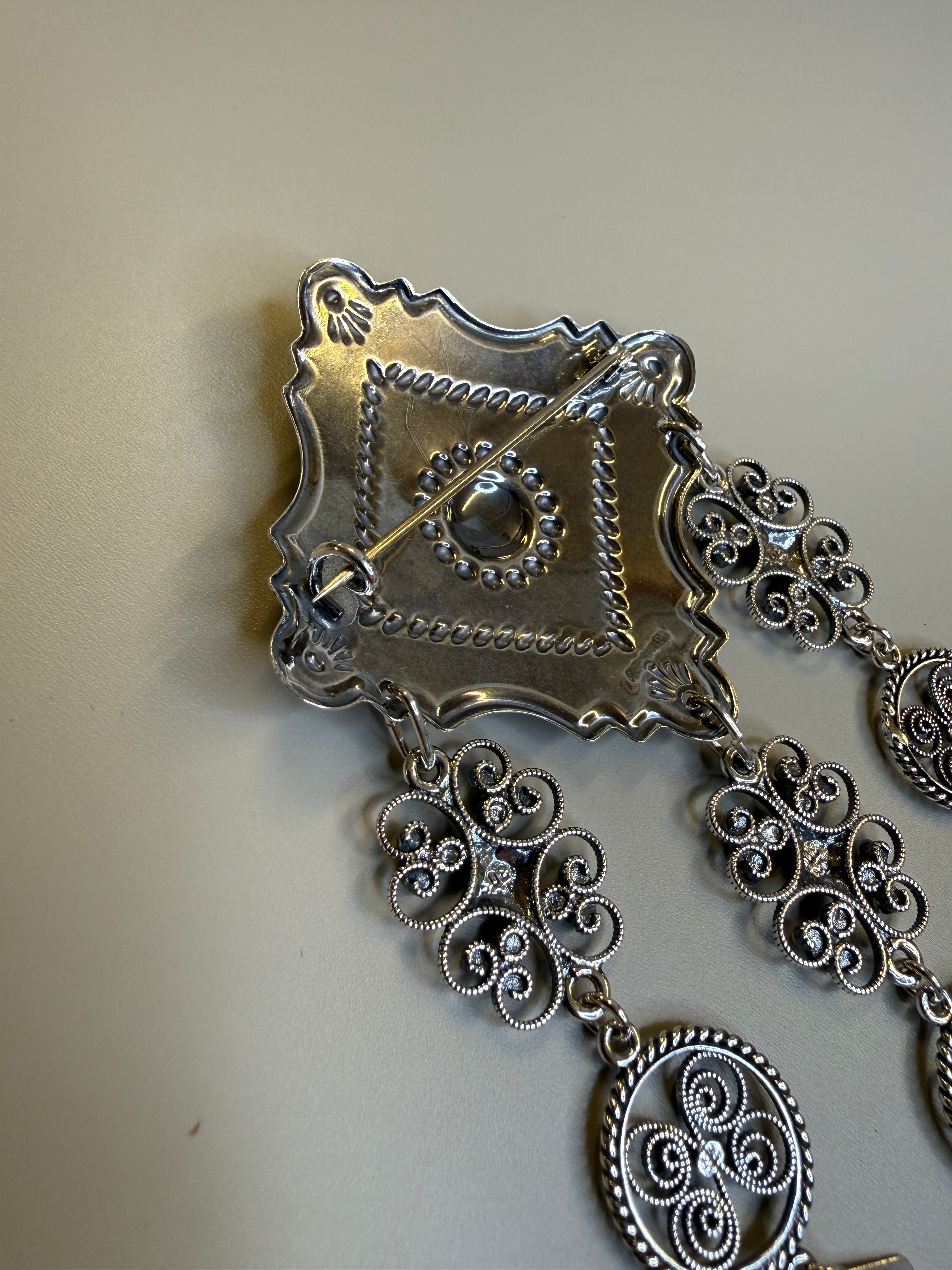 Halssølje Nordmøre, oksidert